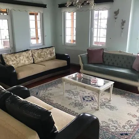 Karadeniz Doga Manzarali Villa Trabzon